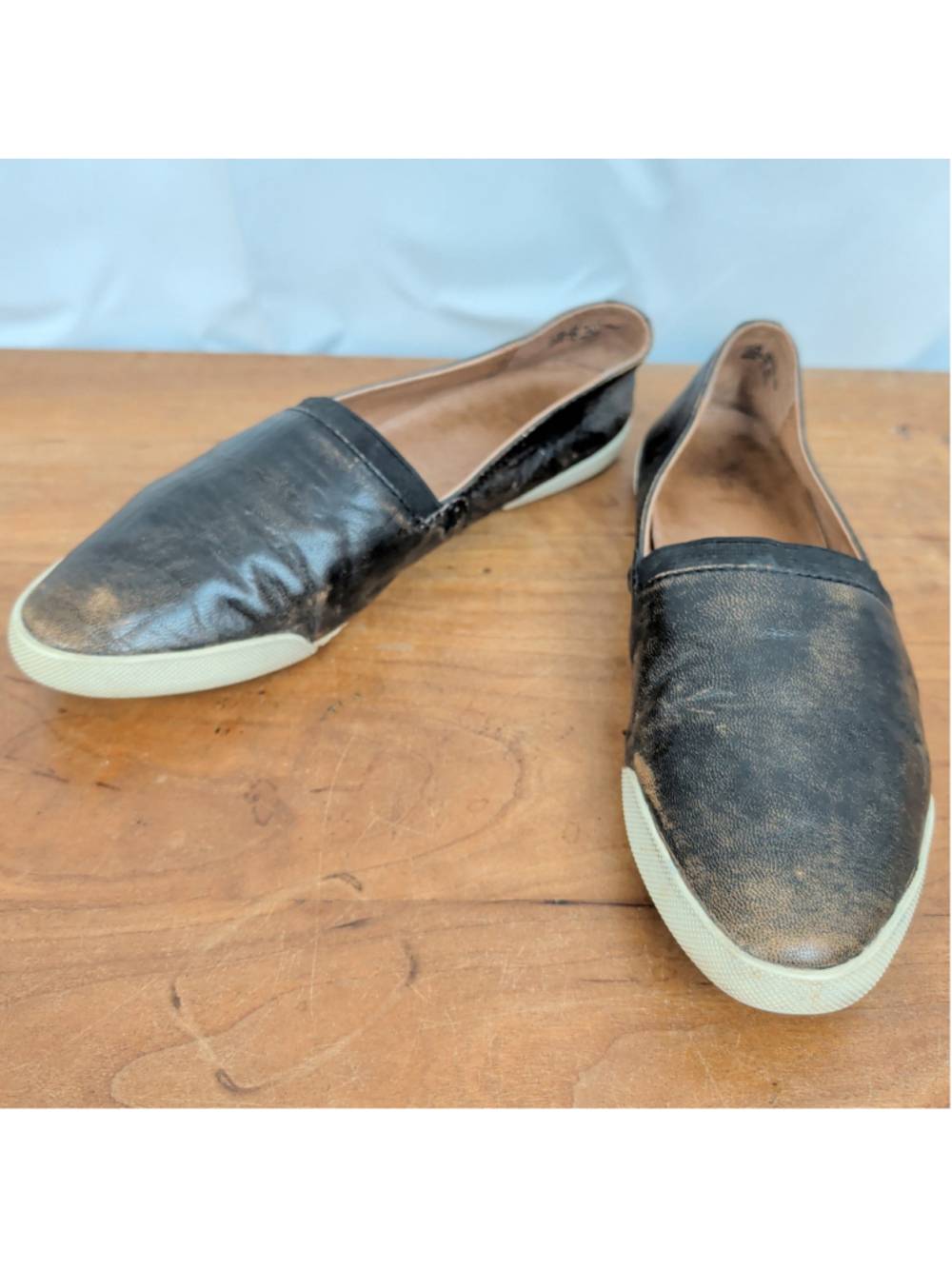 Frye Melanie Pre-Distressed Leather Flats 7.5M
